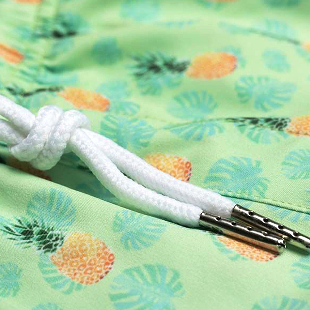 Benefits of Mesh Liner in Swim Trunks